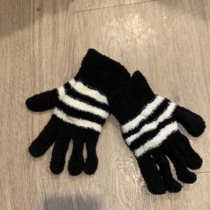 Cozy Black and White Striped Ladies Gloves